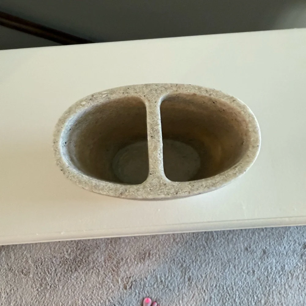 Striped Stoneware Toothbrush Holder